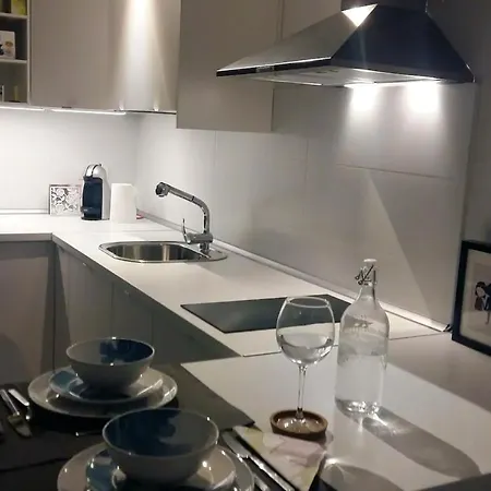 Charming In + Pool Apartment Tias